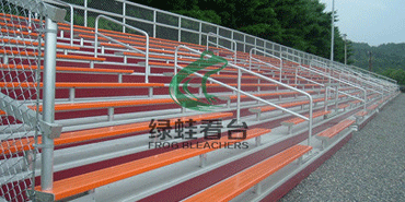 美國堪薩斯中學體育場看臺 美國堪薩斯中學體育場看臺