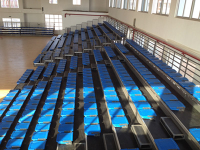 廈門蔡塘學校體育館伸縮看臺