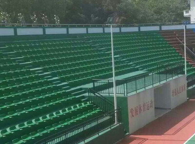 海南五指山體育場看臺