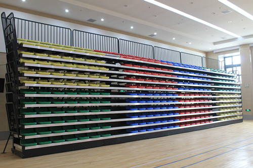 廣州開發區第一幼兒園電動伸縮看臺