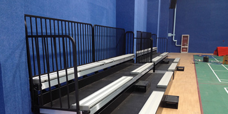 國電常州發電有限公司引進綠蛙黑色金屬風格伸縮看臺