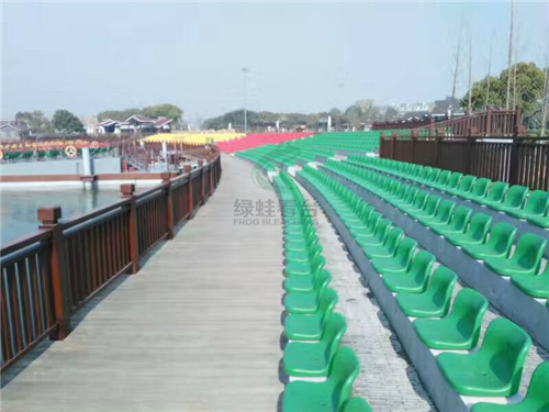 綠蛙看臺(tái)完美收官于蘇州太湖度假村