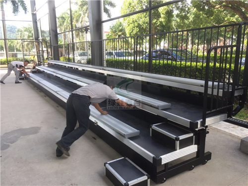 綠蛙簡易活動看臺入駐深圳坪山新區(qū)社區(qū)