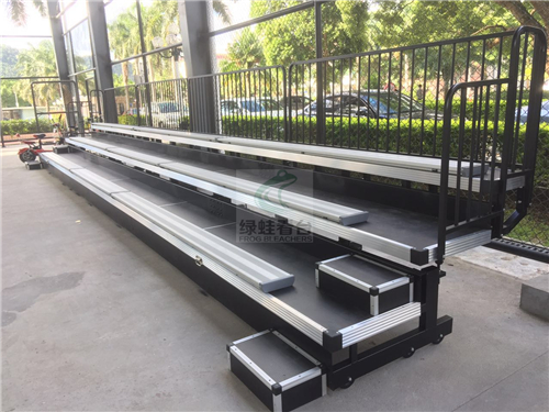 綠蛙簡易活動看臺入駐深圳坪山新區(qū)社區(qū)