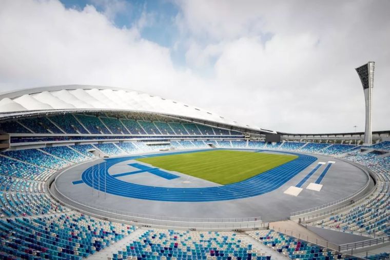 海口五源體育館落成，看臺設計細節提高觀眾舒適度