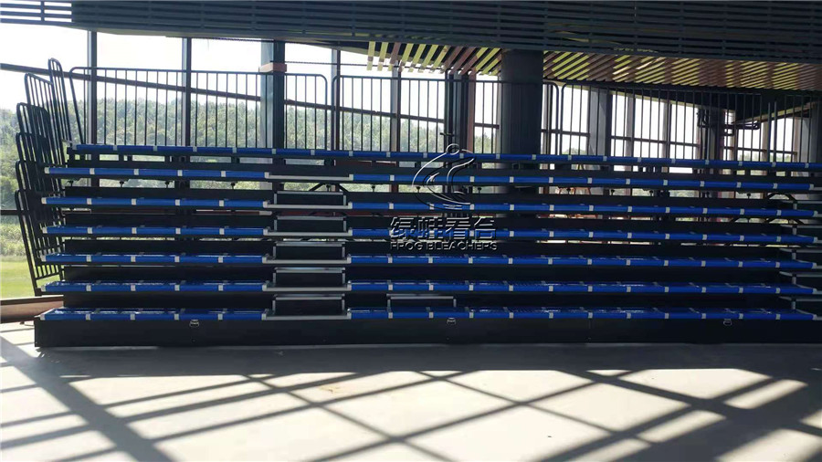 湘鄉市名民實驗學校看臺座椅