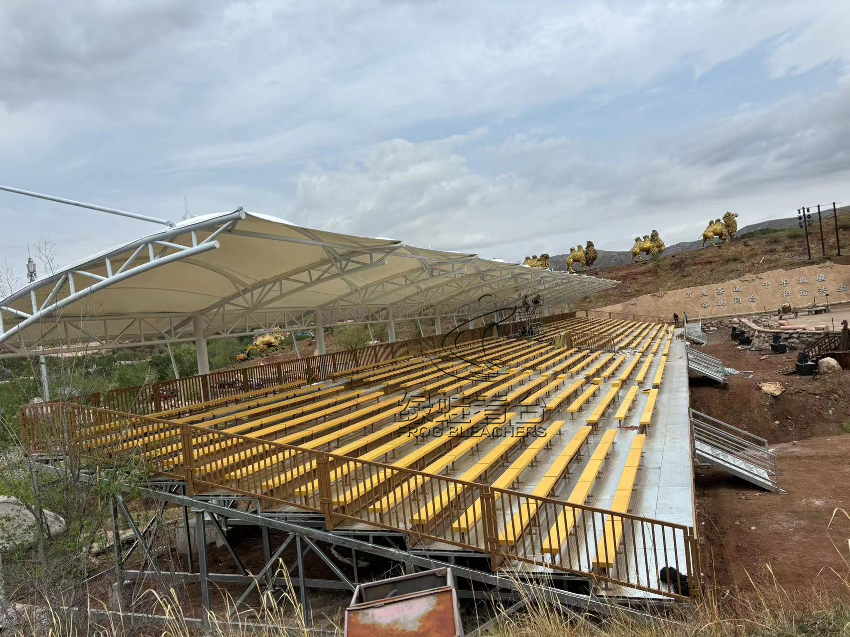 金屬看臺座椅的安全性能：確保觀眾安全的堅(jiān)固防線